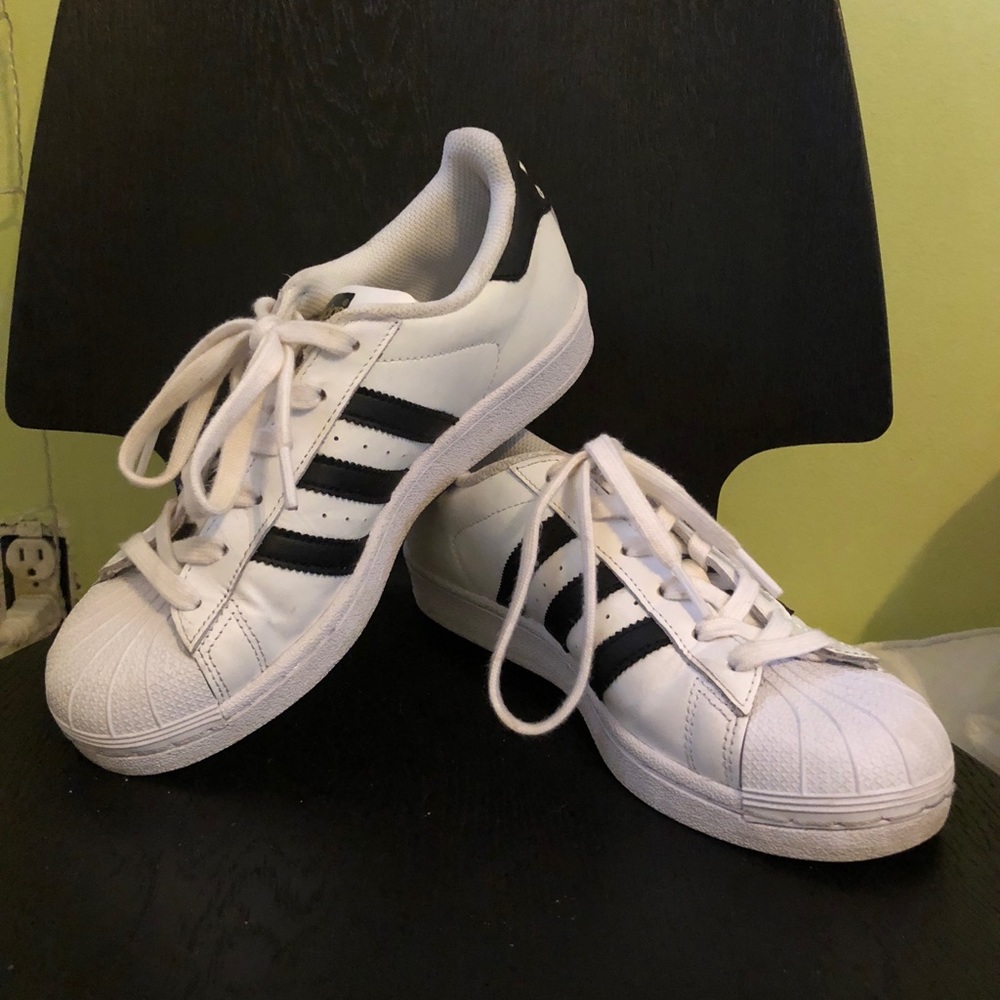 Adidas SuperStar Sneakers